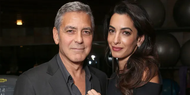 Hamil Anak Kembar, Ini Penampakan Perut Buncit Amal Clooney Hamil Anak Kembar, Ini Penampakan Perut Buncit Amal Clooney