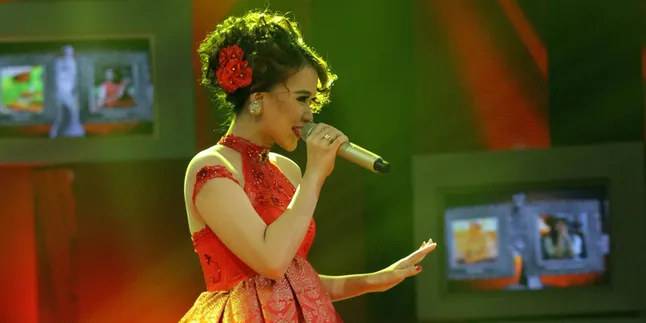 Hamil Besar Winda Viska Ria Tak Pulang Kampung