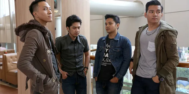 Hancur, Andalan Ketiga Astoria! Hancur, Andalan Ketiga Astoria!