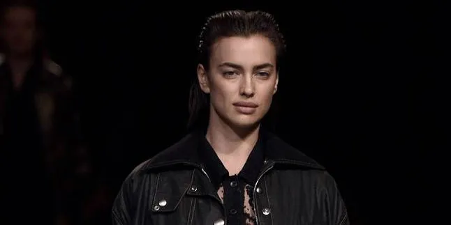 Hang Out Bareng Bradley Cooper, Irina Shayk Tampil Tanpa Make Up