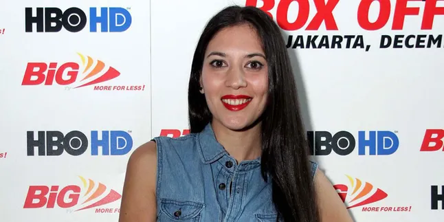 Hannah Al Rashid: Jadi Artis Itu Sucks Banget Hannah Al Rashid: Jadi Artis Itu Sucks Banget