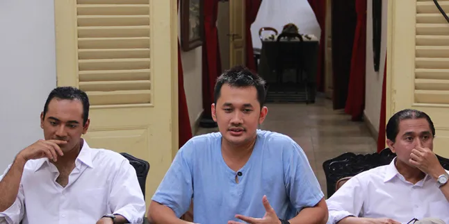 Hanung Bramantyo Siap Penuhi Panggilan Polisi Hanung Bramantyo Siap Penuhi Panggilan Polisi