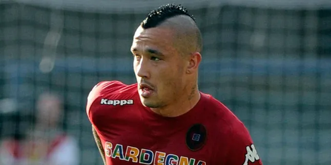Hanya Rp 360 Ribuan Bisa Lihat Aksi Radja Nainggolan