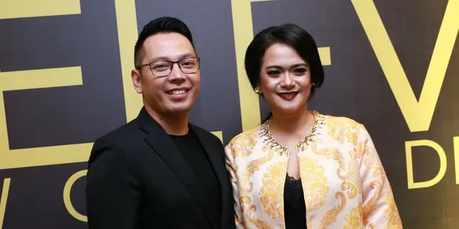 Hapus Foto Suami, Rumah Tangga Shezy Idris Bermasalah?
