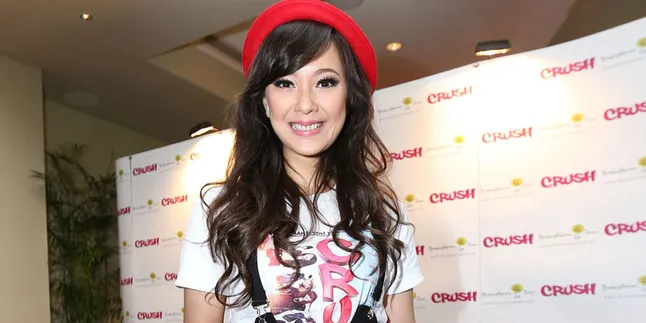 Harapan Tak Kesampaian Yuanita Christiani Dalam Film 'CRUSH' Harapan Tak Kesampaian Yuanita Christiani Dalam Film 'CRUSH'