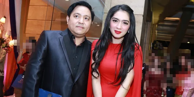 Harga Diri Suami Angel Karamoy Jatuh, Adakah Rencana Untuk Cerai?