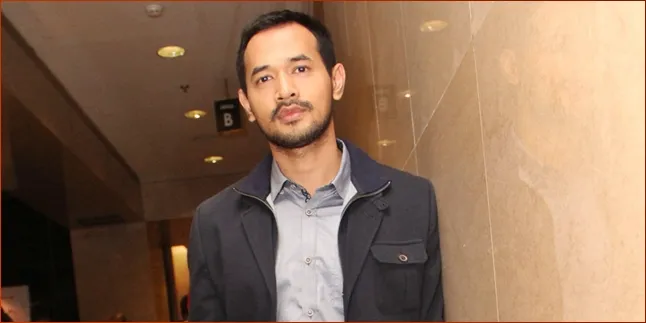 Hari Raya, Oka Antara Ajak Tiga Buah Hati Pulang Kampung ke Bali