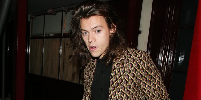 Harry Styles Angkat Bicara Kenapa Ia Ingin One Direction Hiatus