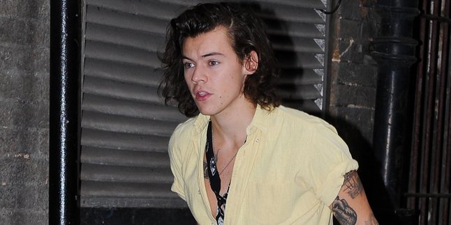 Harry Styles Syuting Video 'Sign of the Times' di Skotlandia