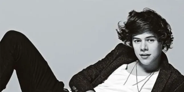 Harry Styles Tulis Lagu Bareng Vokalis Snow Patrol