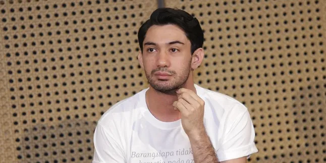 Haus Akan Hal Baru, Buat Reza Rahadian Ketagihan Main Teater