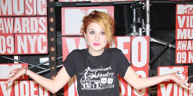 Hayley Williams: One Direction Terbukti Plagiat!