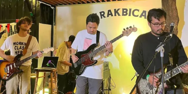 Heave Rilis Single yang Berjudul IN YOUR EYES