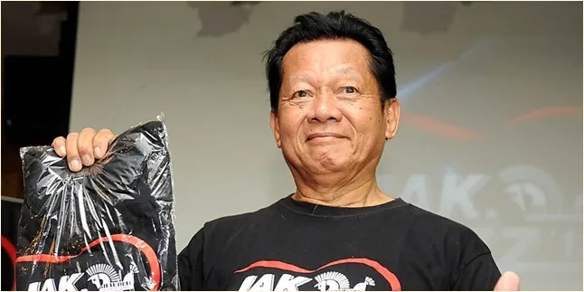 Hebat di Atas Panggung, Ternyata Ini Hobi Rumahan Ireng Maulana Hebat di Atas Panggung, Ternyata Ini Hobi Rumahan Ireng Maulana