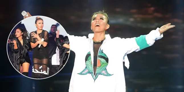 Heboh Agnes Monica Pakai Kostum Tulisan Arab, MUI Angkat Bicara Heboh Agnes Monica Pakai Kostum Tulisan Arab, MUI Angkat Bicara