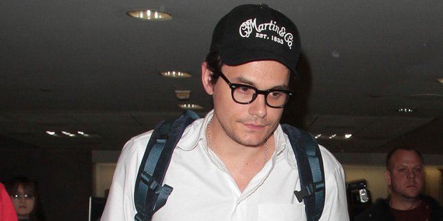 Heboh! John Mayer Ternyata Berada di Bali