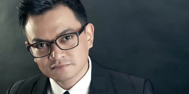 Hedi Yunus Main Salju di Istanbul