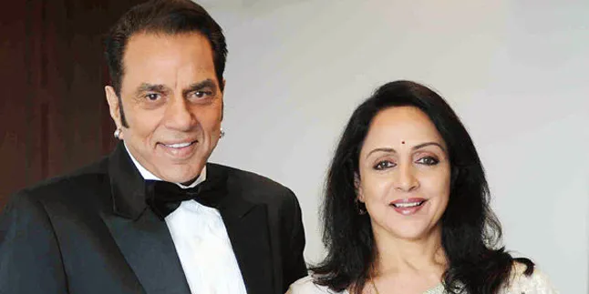 Hema Malini dan Dharmendra Tak Sabar Timang Cucu Pertama Hema Malini dan Dharmendra Tak Sabar Timang Cucu Pertama