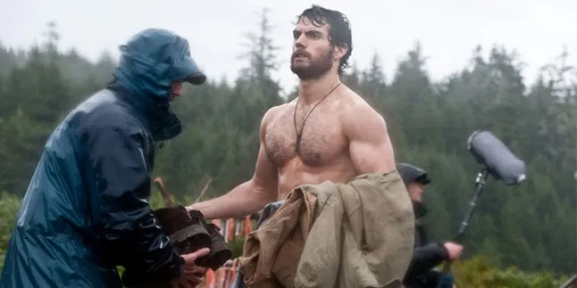 Henry Cavill: Dulu Aku Merasa Seperti Superman Gendut Henry Cavill: Dulu Aku Merasa Seperti Superman Gendut
