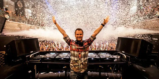 Hentakan Musik DJ Dash Berlin Panaskan Amerika Latin