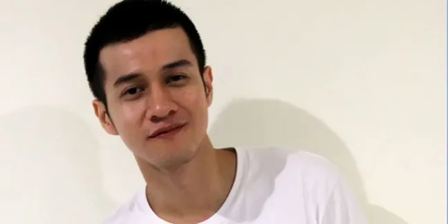 Herjunot Ali Garap Mini Album