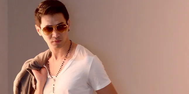 Hessel Steven Jualan Krim Wajah di Thailand! Hessel Steven Jualan Krim Wajah di Thailand!