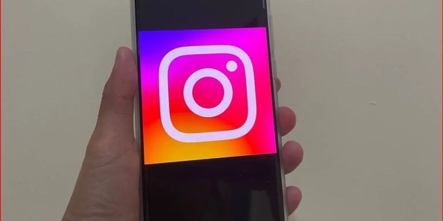 Highlight Story Moving to Grid? Here's the Explanation and Plan from Instagram's CEO