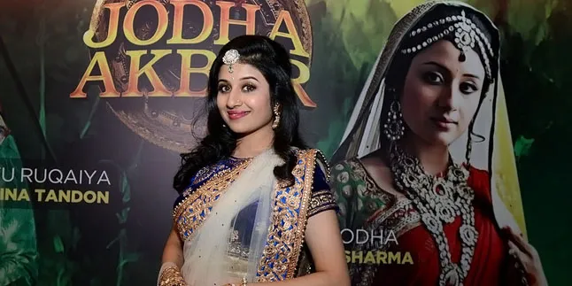 Hilang Dari Dunia Maya, Paridhi Sharma Berurusan Dengan 'Kutukan'