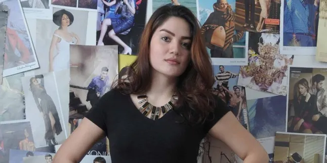 Hilda Vitria Pastikan Tanda Tangannya di Buku Nikah Palsu