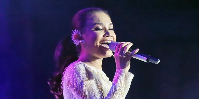 Hindari Kontroversi, Rossa Ngaku Tak Mau Bahas Insiden di Pesta Halloween BCL