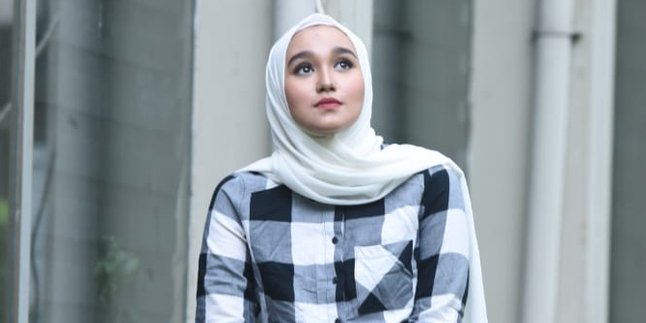 Avoid College Stress, Shakila Aisyah Releases 'Coz That Story'