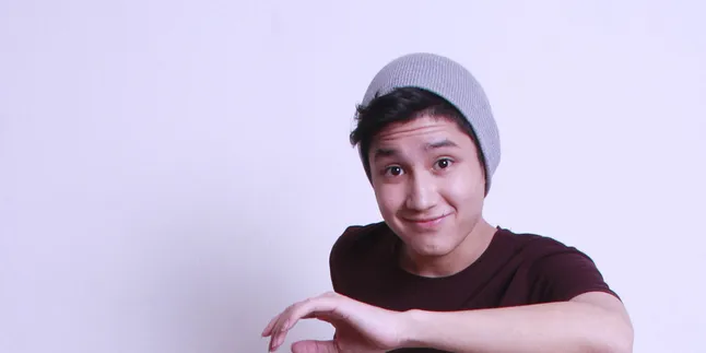 Hobi Koleksi Sepatu, Teuku Rassya Ogah Cari Yang Mahal