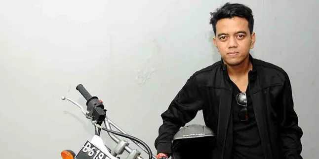 Hobi Motor Trail, Aan Geisha Merasa Seperti Raja Jalanan