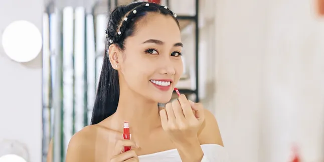 Holiday Ombre Lips Lagi Hits! MAJIKA Caramel Dreams x Unicorn Kiss Bikin Look Natural Tapi Catchy