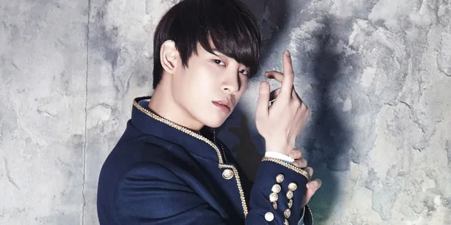 Hon Mr. Mr Bantah Pacaran Dengan Wanita Transgender