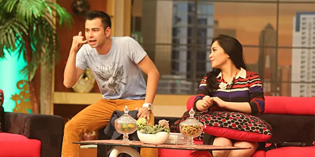 Hotman Paris Siapkan Kado Jam Tangan Rp 2 M Untuk Raffi Ahmad Hotman Paris Siapkan Kado Jam Tangan Rp 2 M Untuk Raffi Ahmad