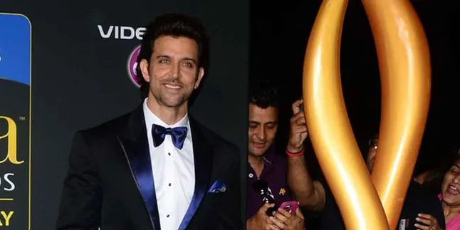 Hrithik Roshan Akan Kerja Bareng Sutradara 'FAST & FURIOUS'? Hrithik Roshan Akan Kerja Bareng Sutradara 'FAST & FURIOUS'?