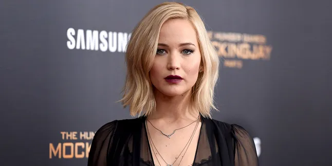 Hubungan Asmara Jennifer Lawrence Makin Mesra & Serius