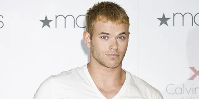 Hubungan Kellan Lutz Dan Sharni Vinson Kandas
