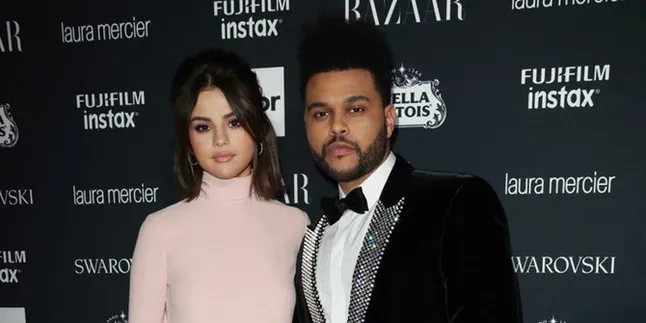 Hubungan Makin Serius, Selena Gomez & The Weeknd Dikabarkan Tinggal Seatap Hubungan Makin Serius, Selena Gomez & The Weeknd Dikabarkan Tinggal Seatap
