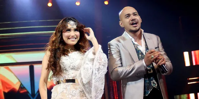 Husein Alatas dan Keluarga Tak Masalah Status Janda Ayu Ting Ting