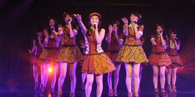 HUT RI, JKT48 Nyanyi Hari Merdeka Bareng Fans