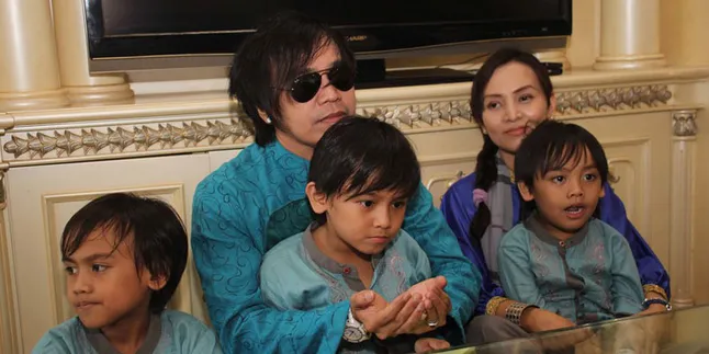 Ian Kasela Tak Pernah Paksa Anak-Anaknya Ikut Puasa