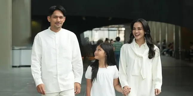 Ibnu Jamil Teaches Yaya to Be an Entrepreneur, Using Angpao Money as Capital