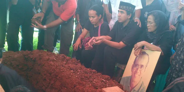 Ibu Gugun Gondrong: Bapak Gak Pernah Sakit