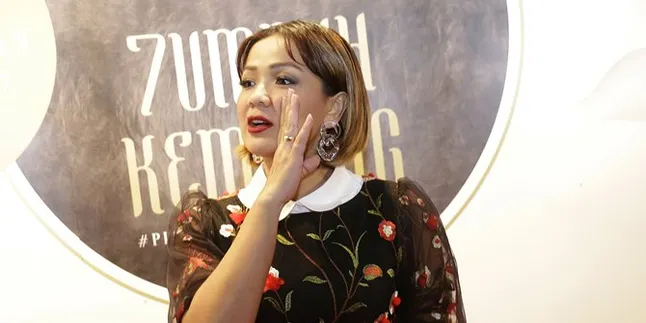 Ibu Meninggal Saat Tidur dan Tidak Sakit, Nirina Zubir Ikhlas