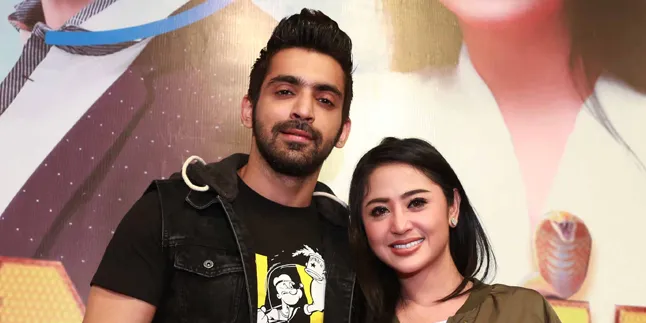 Ibunda Arjit Taneja Datang ke Jakarta, Depe Sambut Dengan Hangat