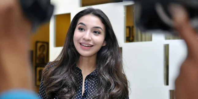 Ibunda: Kenapa Selalu Manohara Yang Disebut? Padahal Ada Dewi Ibunda: Kenapa Selalu Manohara Yang Disebut? Padahal Ada Dewi