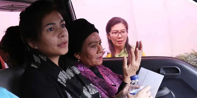 Ibunda Meisya Siregar Wafat Karena Penyempitan Jantung