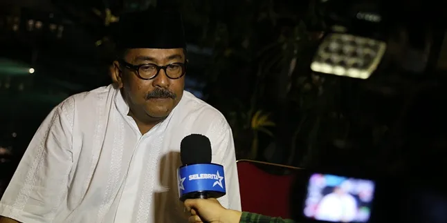 Ibunda Menyatu Dengan Tanah, Rano Karno Menitikkan Air Mata Ibunda Menyatu Dengan Tanah, Rano Karno Menitikkan Air Mata